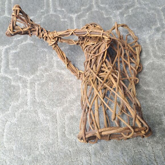 VINTAGE WOODEN TWISTED TWIGS TRUMPETING ANGEL PRIMITIVE STANDING DECOR HANDMADE - Picture 8 of 10